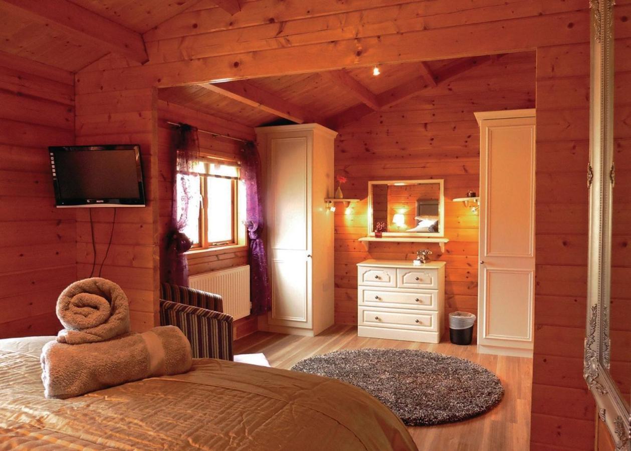 Mill Meadow Lodges Llanbister 외부 사진